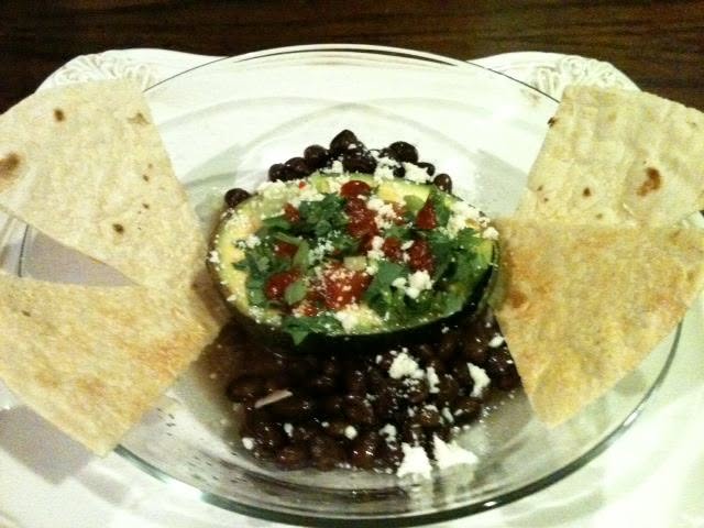 Avocado black bean salad