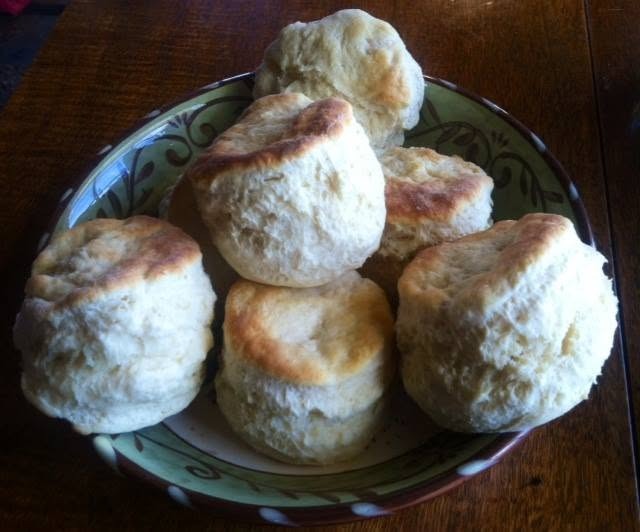 Bella's Buttermilk Biscuits - the mastres hand here