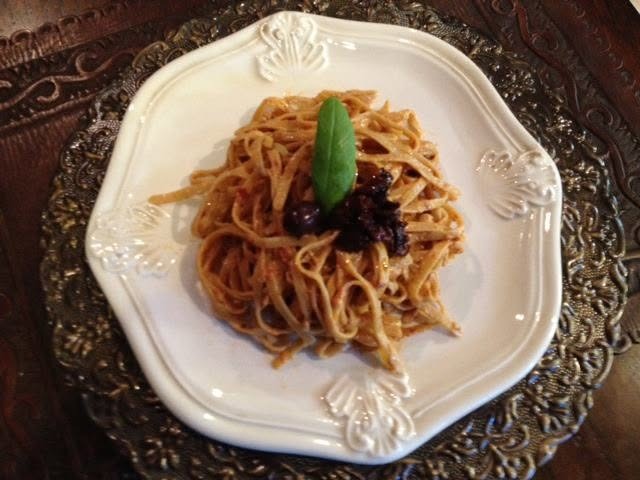 Sun dried tomato Alfredo with yogurt instead of milk, on rice fetachini - double everything the yogrut falttens the flavors